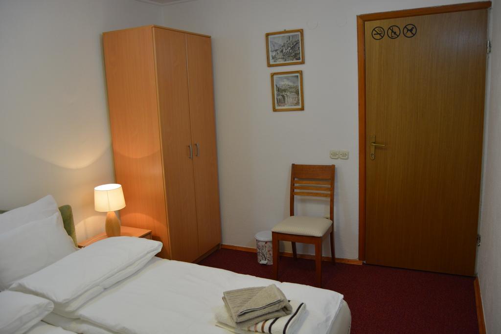 Hostel Denal Sarajevo Camera foto