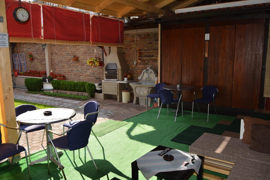 Hostel Denal Sarajevo Esterno foto