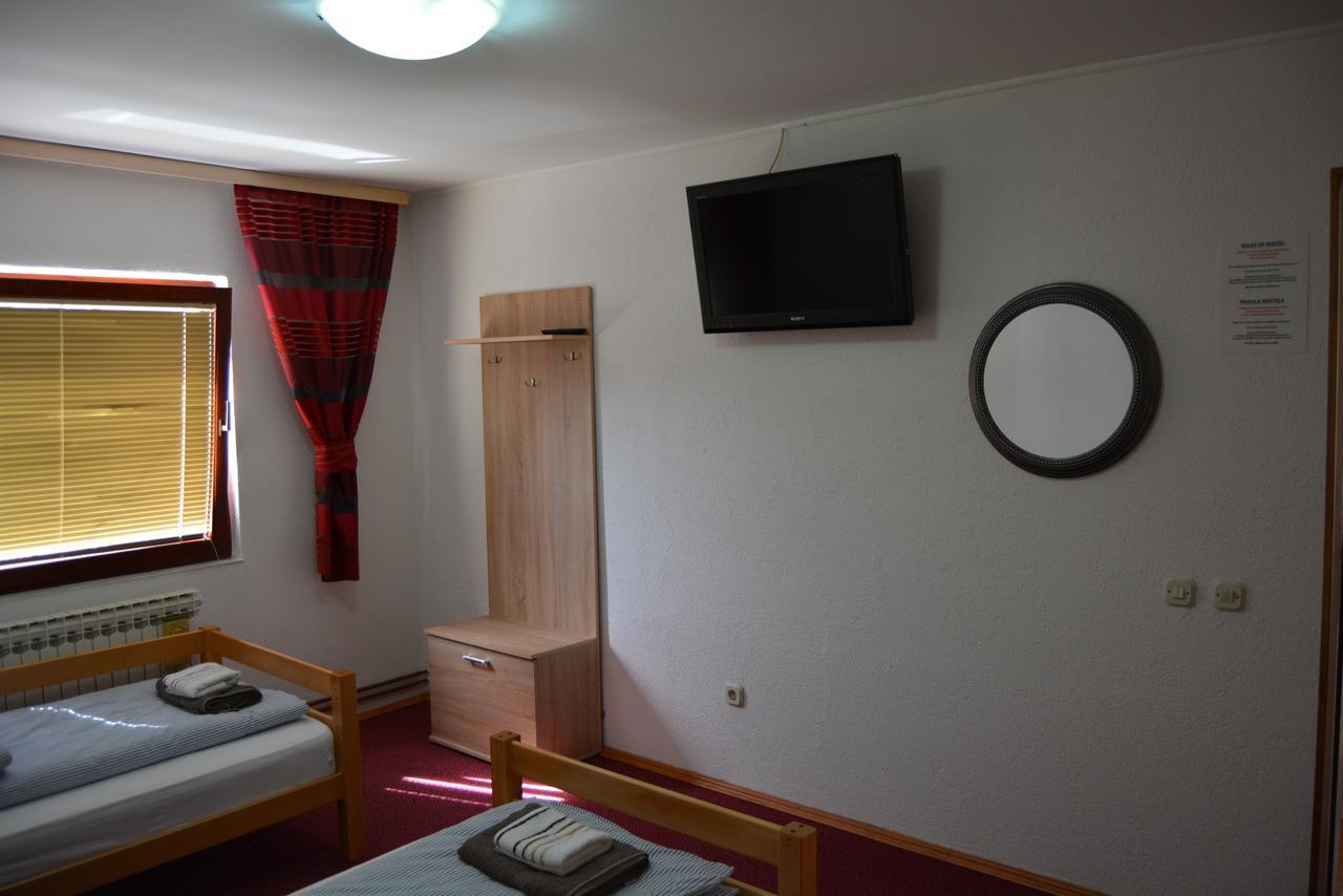 Hostel Denal Sarajevo Esterno foto